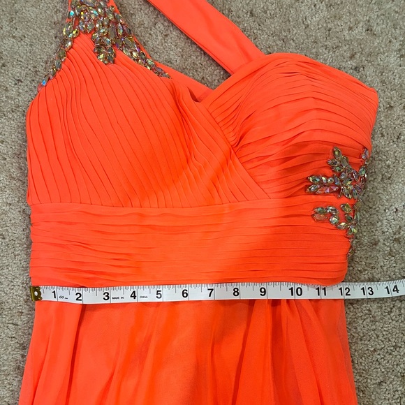 Xscape formal dress - Picture 2 of 8